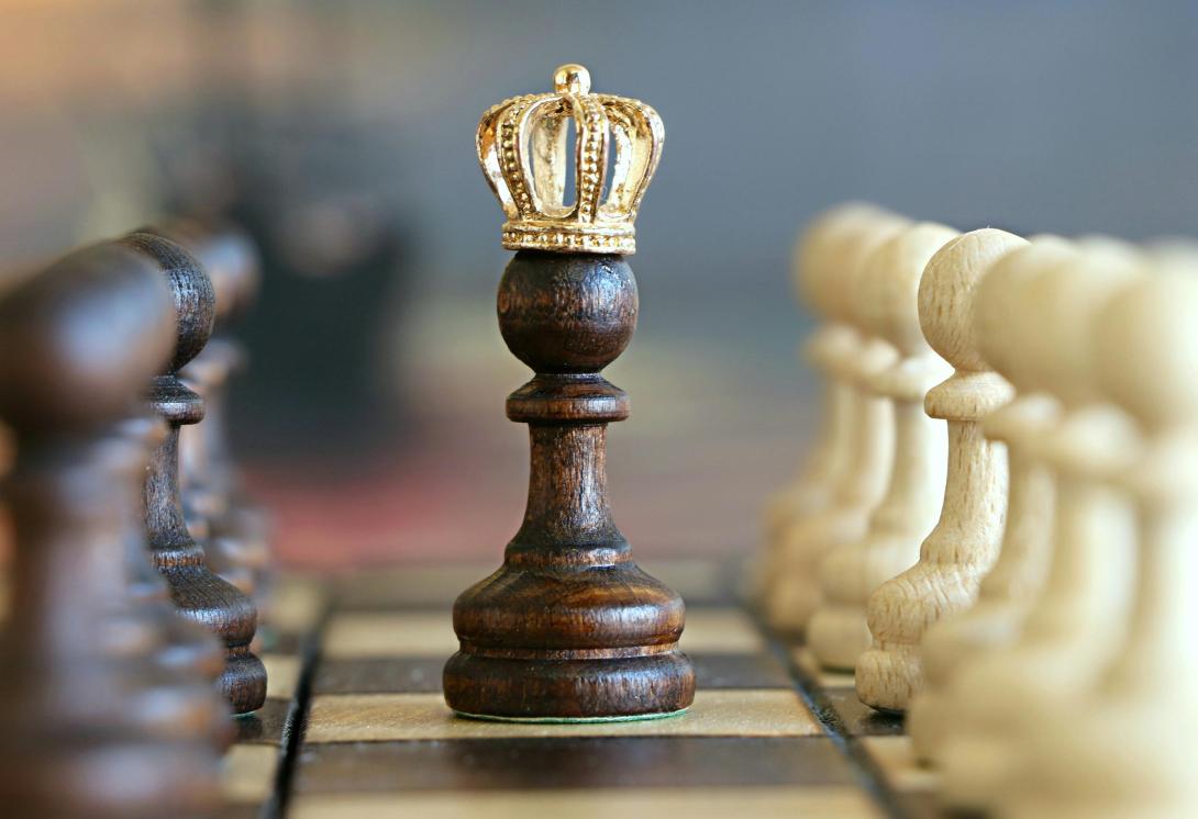 pawn with king crown